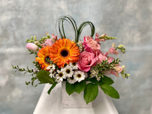 Load image into Gallery viewer, Summer Sweetheart Arrangement
